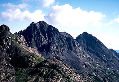 Peaks 'R' and 'S' from the nortwest