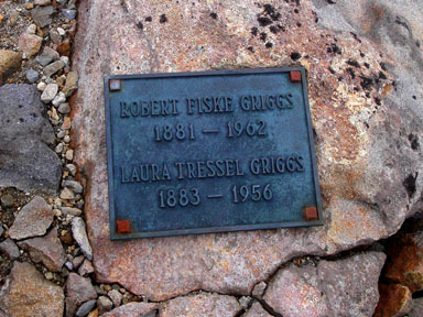 Memorial plaque on the summit of Mount Griggs