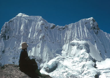 Barb and Chacraraju's south face